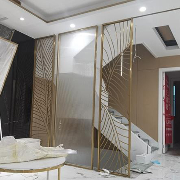 不銹鋼屏風隔斷鏤空格柵客廳方通背景墻(圖1)