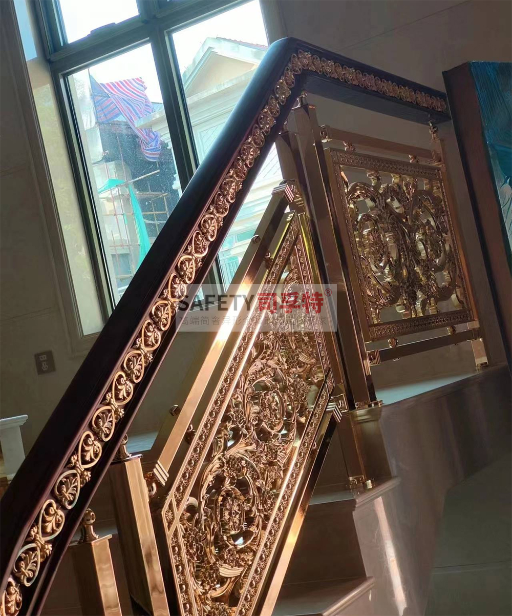 銅藝樓梯扶手：結(jié)構(gòu)獨(dú)特，造型優(yōu)美，堅(jiān)固耐用[司孚特銅藝護(hù)欄，銅樓梯扶手](圖5)